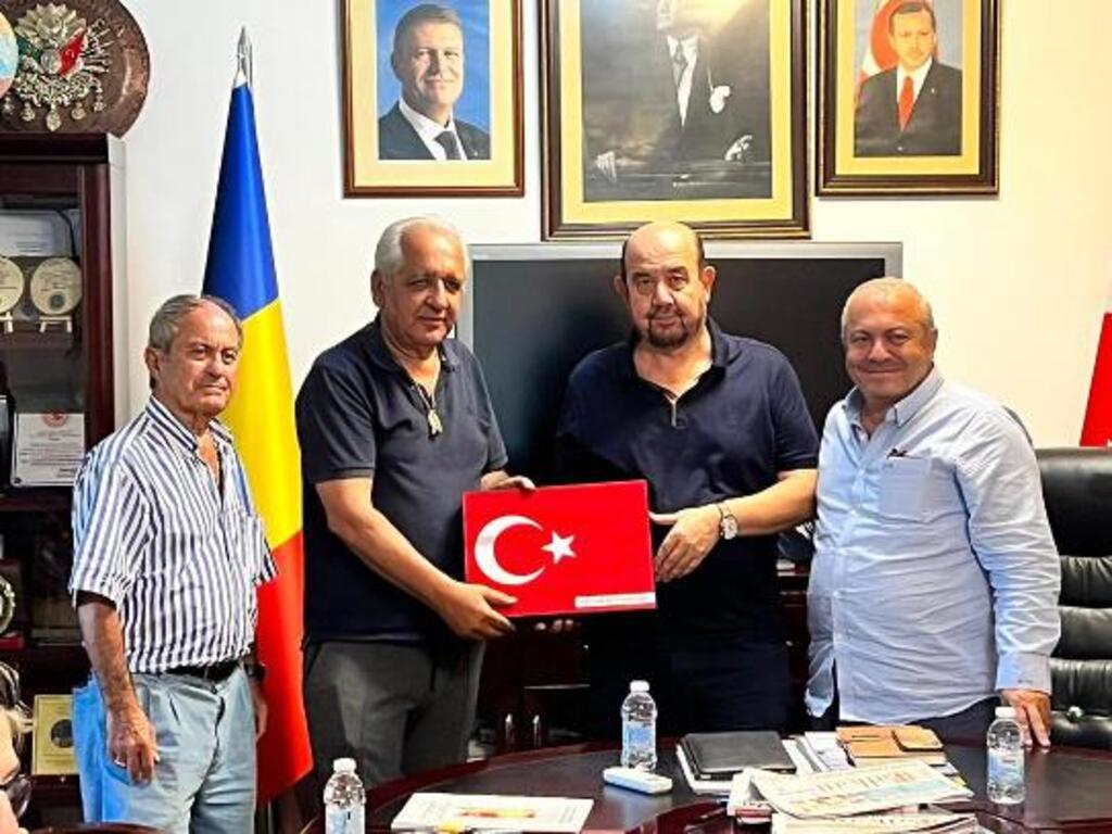 Atalay, İlteriş Vakfı heyetini ağırladı